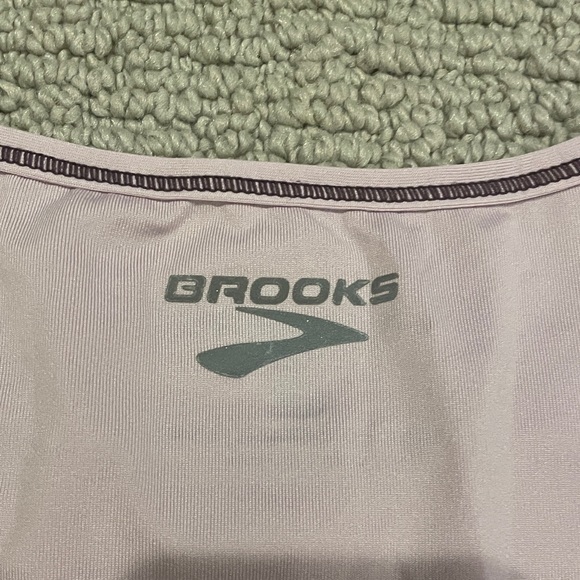 Brooks Women's Pink & Purple Athletic Long Sleeve Top - Picture 4 of 6